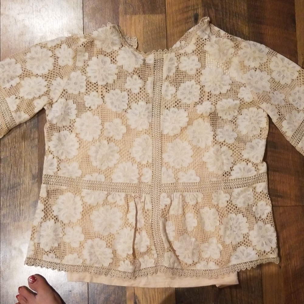 Sheer flouncy blouse